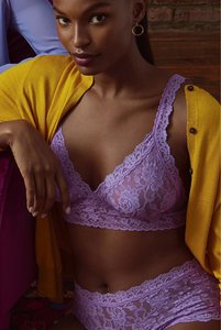 Бюстгальтер Бралетт Signature Lace