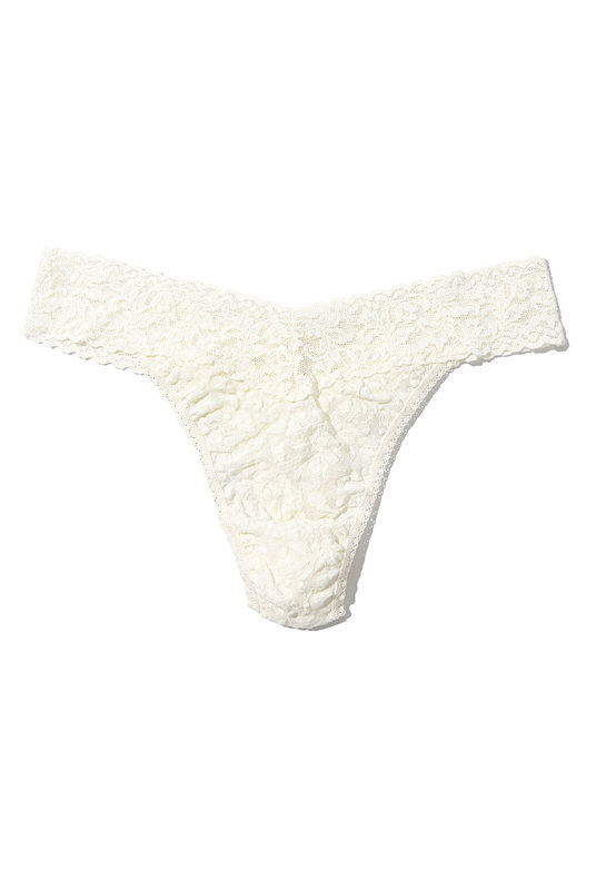 4811 Стринги Signature Lace