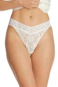 4811 Стринги Signature Lace