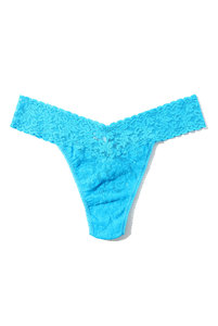 4811P Стринги Signature Lace