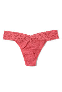 4811P Стринги Signature Lace