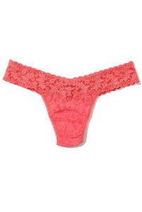 Стринги Signature Lace