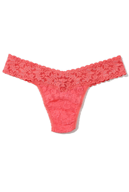 4911P Стринги Signature Lace