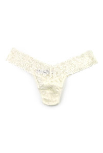 Купить стринги трусы женские кружевные от Hanky Panky в белом цвете свадебные. Купити стрінги труси жіночі мереживні від Hanky Panky в білому кольорі весільні.