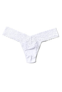 4911P Стринги Signature Lace