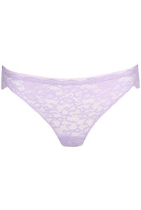 Купить бикини трусы женские бесшовные с изысканным кружевом и низкой посадкой от MARIE JO в сиреневом цвете . Купити бікіні труси жіночі безшовні з вишуканим мереживом і низькою посадкою від MARIE JO в бузковому кольорі