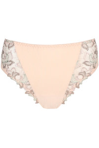 Красивое нижнее белье больших размеров Кюлоты трусы с высокой посадкой купить женские  кружевные повседневные пудрового цвета от Prima Donna. Красиве нижню білизну великих розмірів кюлоти купити жіночі мереживні труси з високою посадкою повсякденні пудрового кольору від Prima Donna.