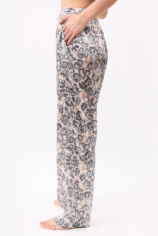 251201-06 Брюки Энимал Принт
