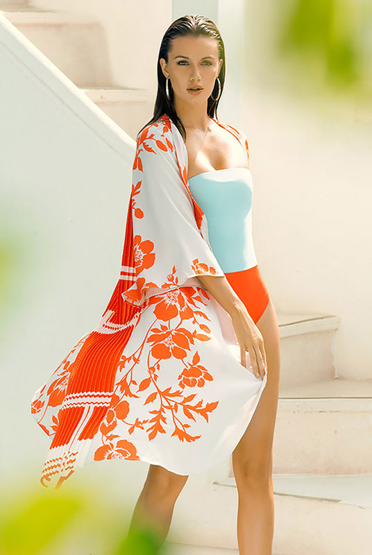 Женский купальник бандо, без бретелей, от Туше, фото. Купальник жіночий бандо, без бретелей, від Туше, фото.